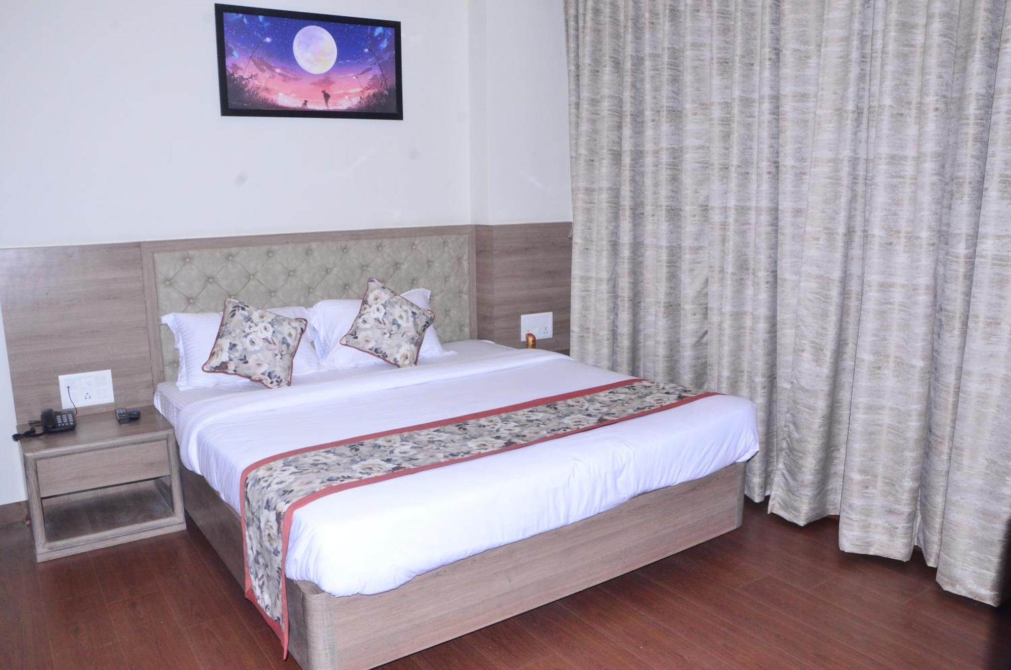 Hotel Nand Residency Ghazipur Exterior foto